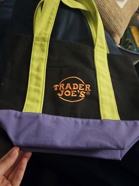 Trader Joes Canvas Tote Helloween